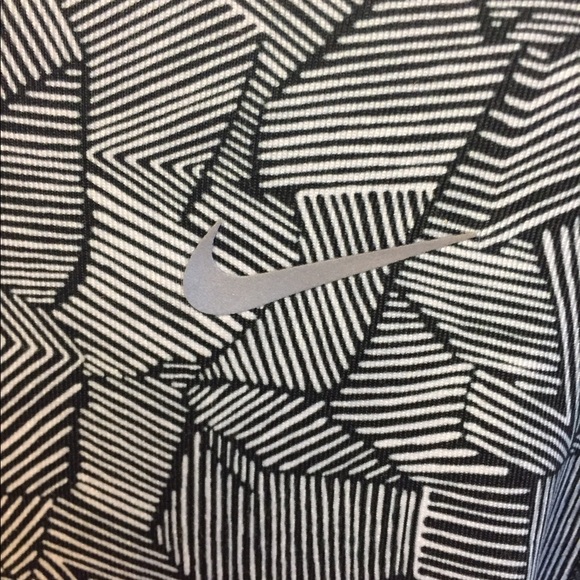 Nike patterned leggings - Picture 3 of 3