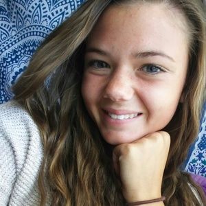 Meet your Posher, Gabby