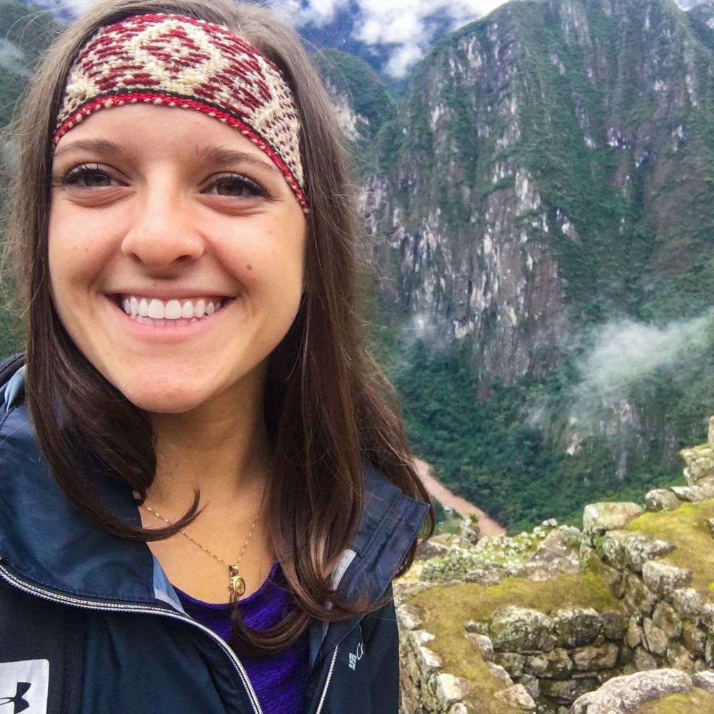 Meet your Posher, Becca