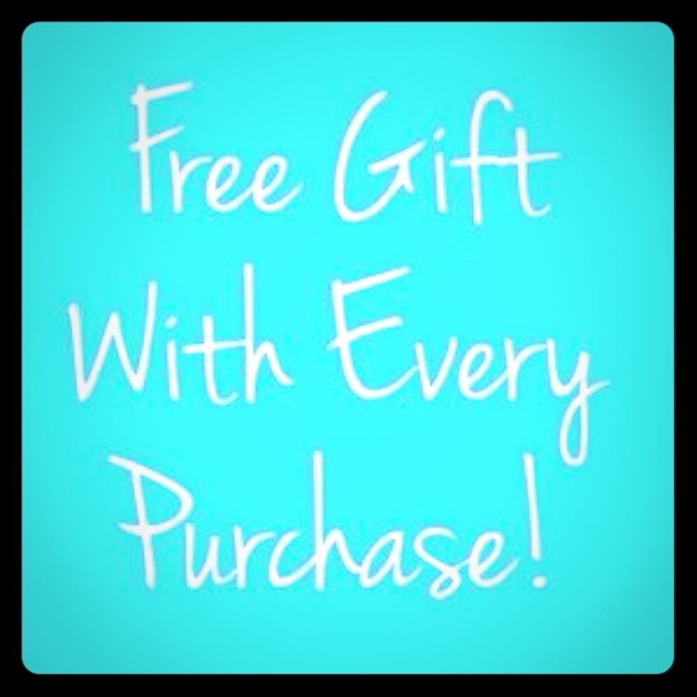 C'mon I mean who doesn't love a good freebie? 💁