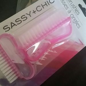 Meet your Posher, Monica