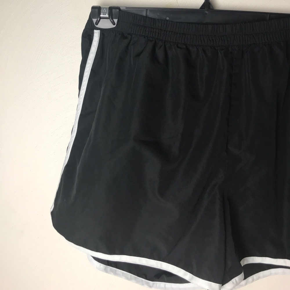 BLACK AND WHITE SHORTS