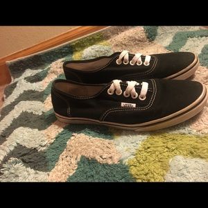 Black vans