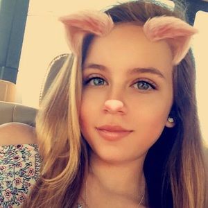 Meet your Posher, Madie