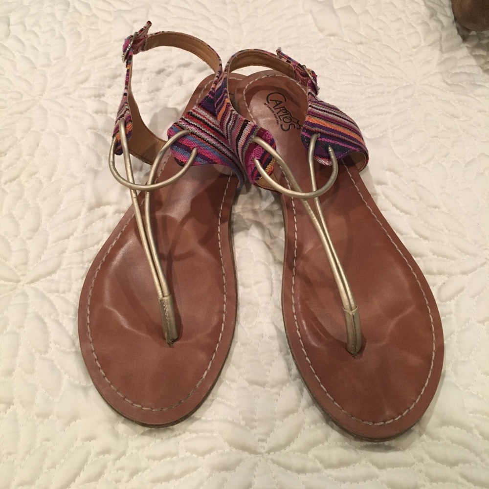 MAKE AN OFFER Carlos Santa Sandals