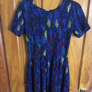 LuLaRoe blue feather print vintage Amelia small