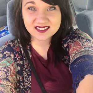 Meet your Posher, Ashley