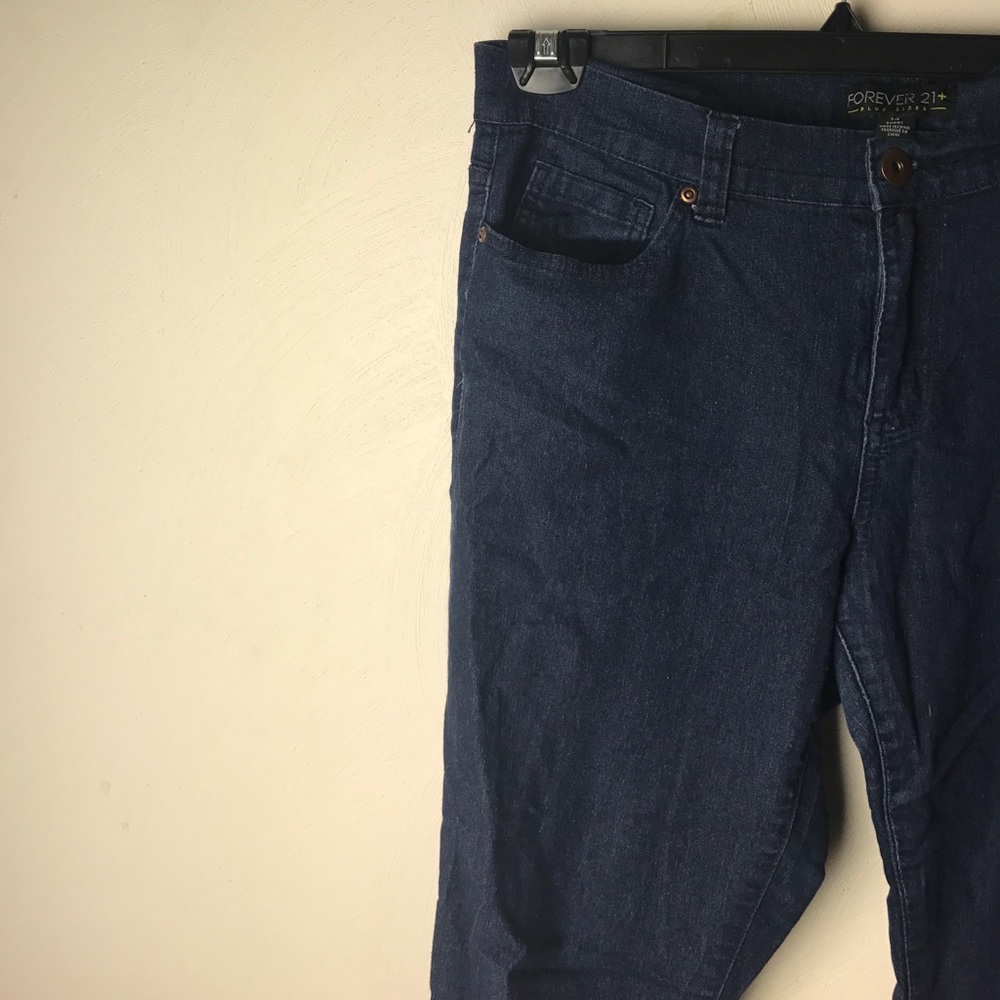 FOREVER 21 SKINNY JEANS