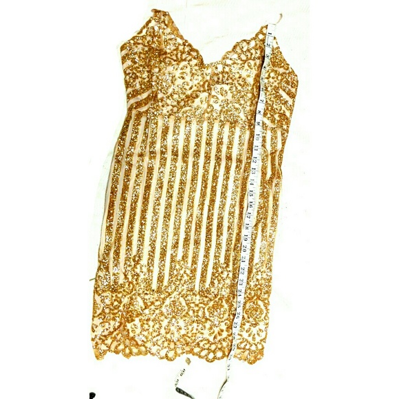 🌟1 L LEFT for VALENTINES ♥️SEXY GOLD STRPLS DRESS - Picture 6 of 6