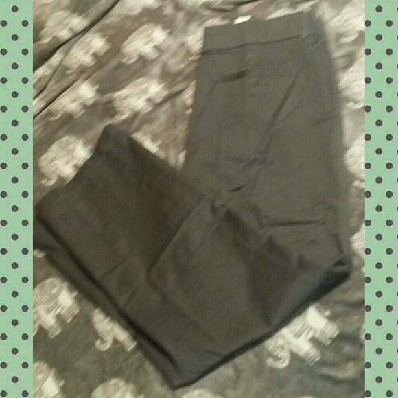 Women's Dockers Metro Trouser Grey Khakis - Picture 1 of 5