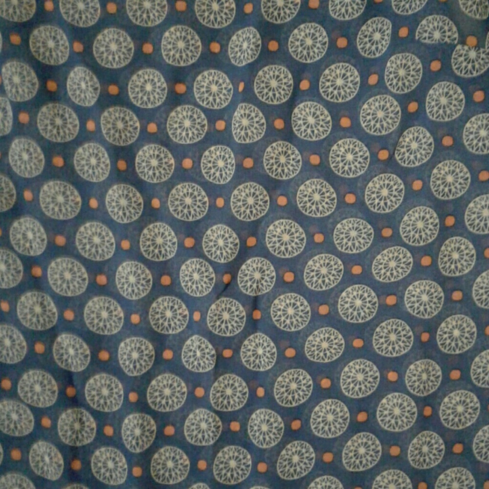 Xhiliration size small top - Picture 2 of 2