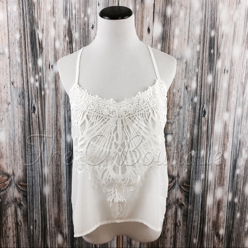 🎉LAST 1🎉 White Crochet Lace Cami Top - Picture 2 of 3