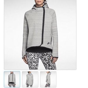 NIKE Tech Fleece Cape Hoodie Sweatshirt