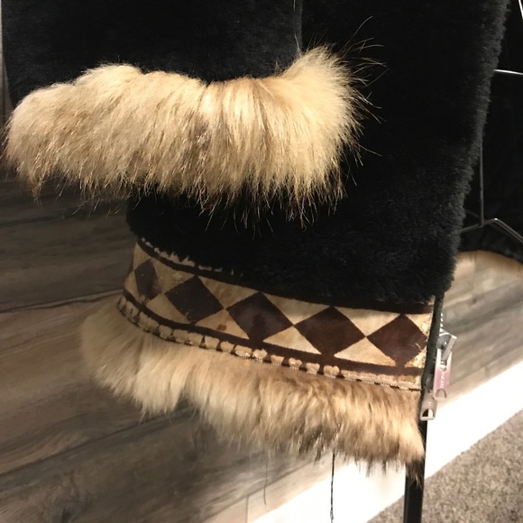 Real Fur 🦊 Vintage Inuit Mouton Parka