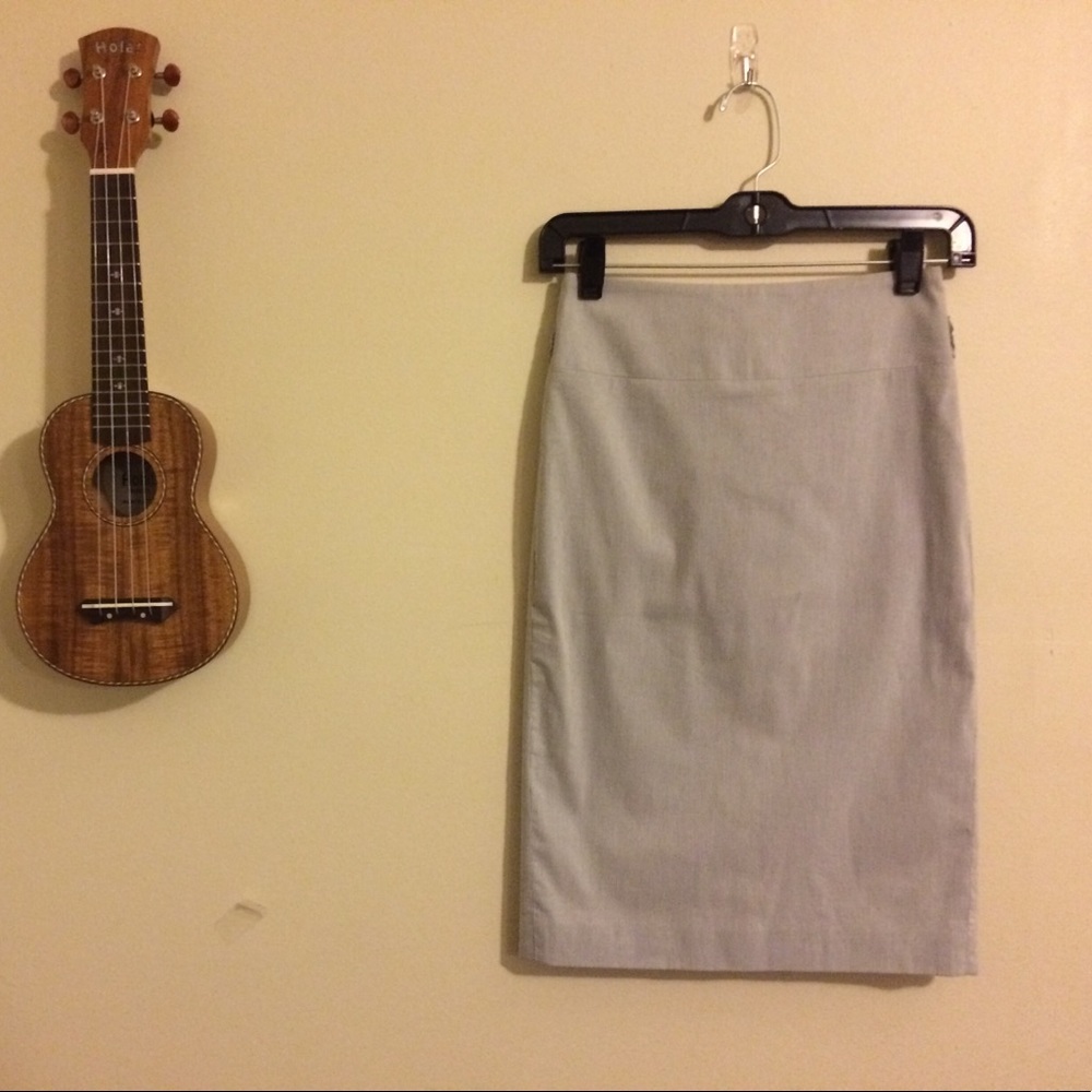 Club Monaco stripe high waist pencil skirt, size 0