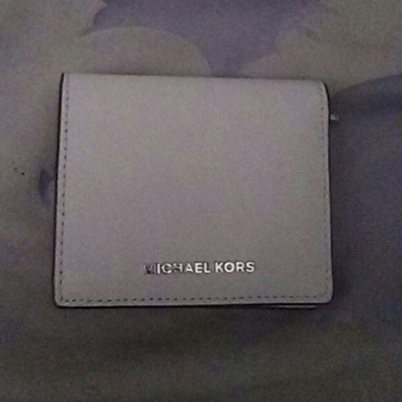 Michael kors wallet - Picture 3 of 6