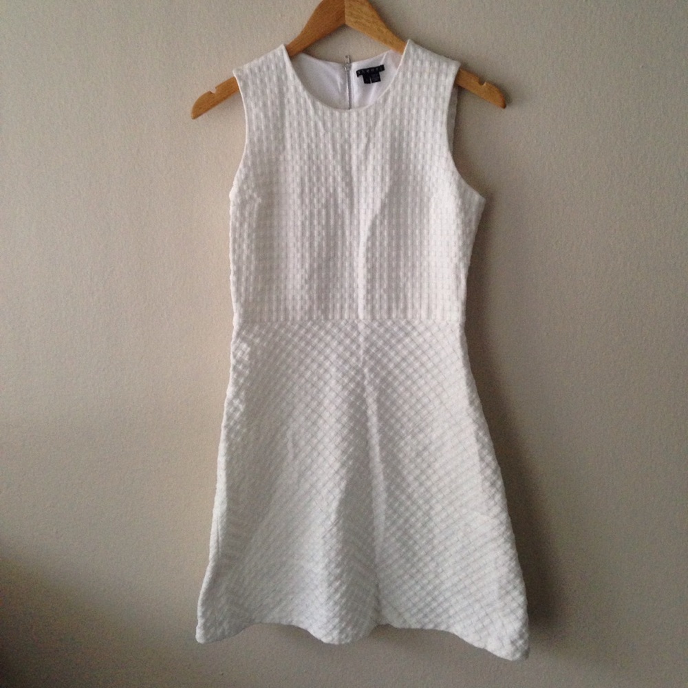 Theory 'Raneid K' White Contextual Dress Size 4