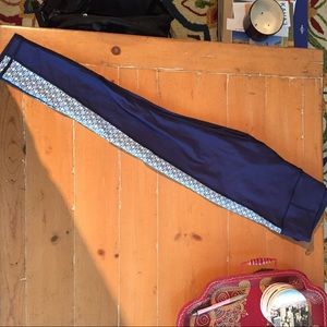 Mantra Legging - Helen Jon