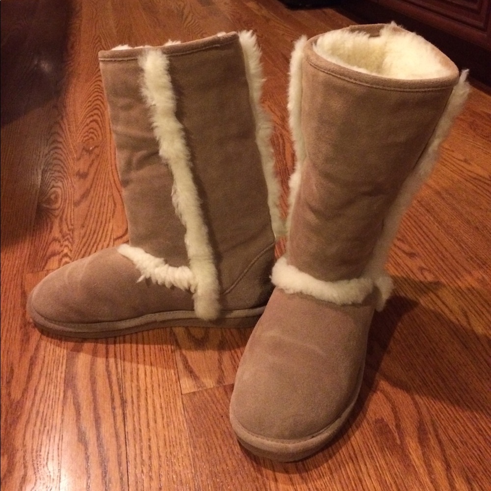 BEARPAW || woman's tall shearling boots