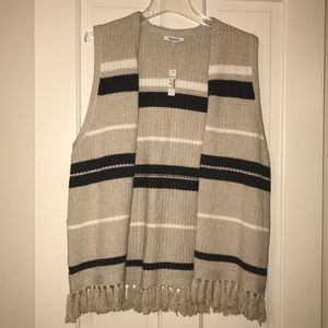 NWT Madewell fringe vest Sz m-L