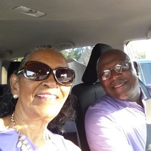 Meet your Posher, Carrie