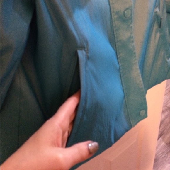 Gorgeous vintage aqua blue swing jacket!! - Picture 3 of 6
