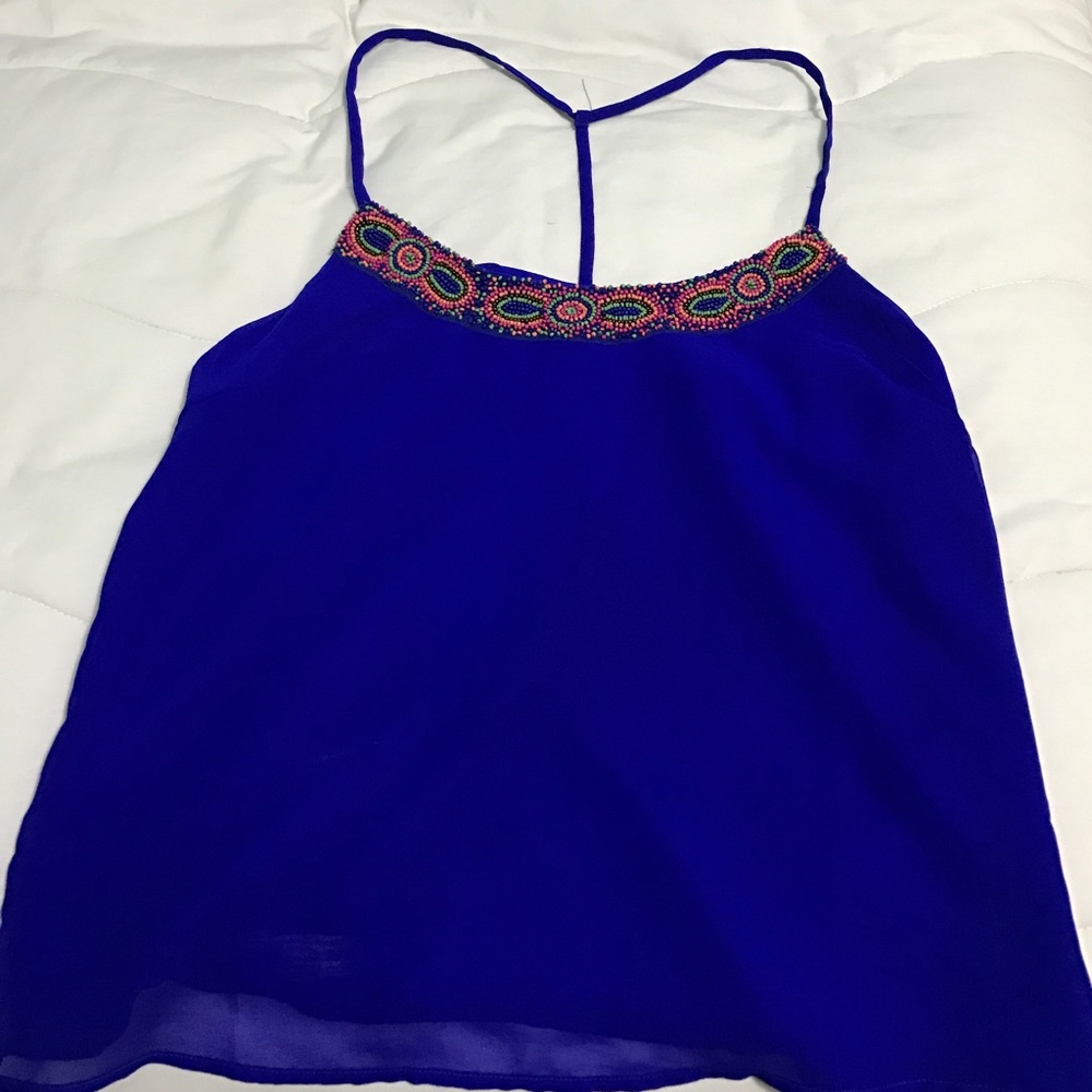 Embroidered neck tank
