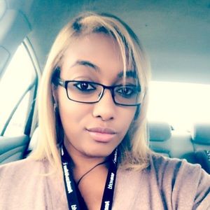 Meet your Posher, Christa