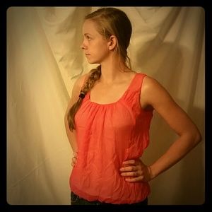 Club Monaco coral tank