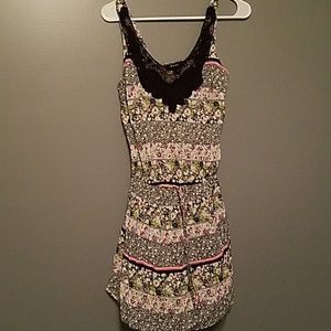 Forever 21 Floral Dress Small