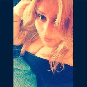 Meet your Posher, Iris