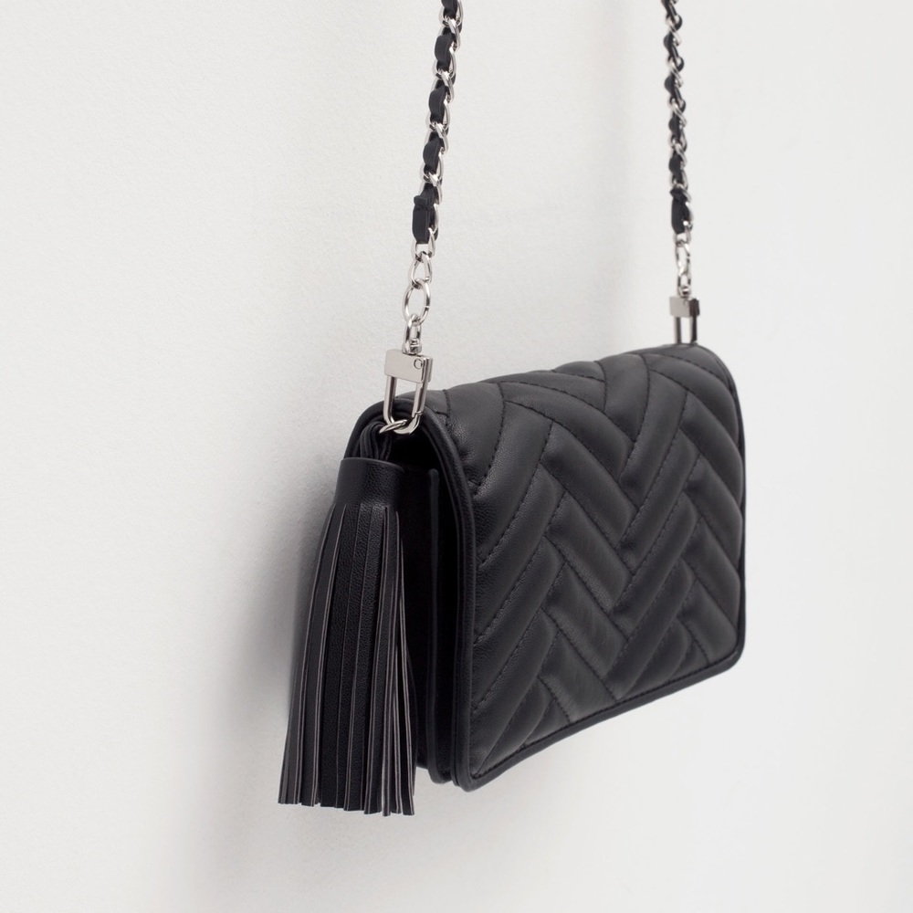 Zara qulited crossbody