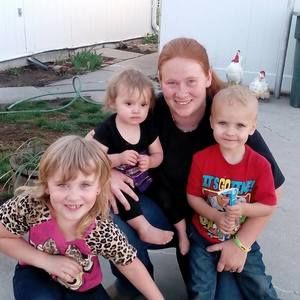 Meet your Posher, Stephanie