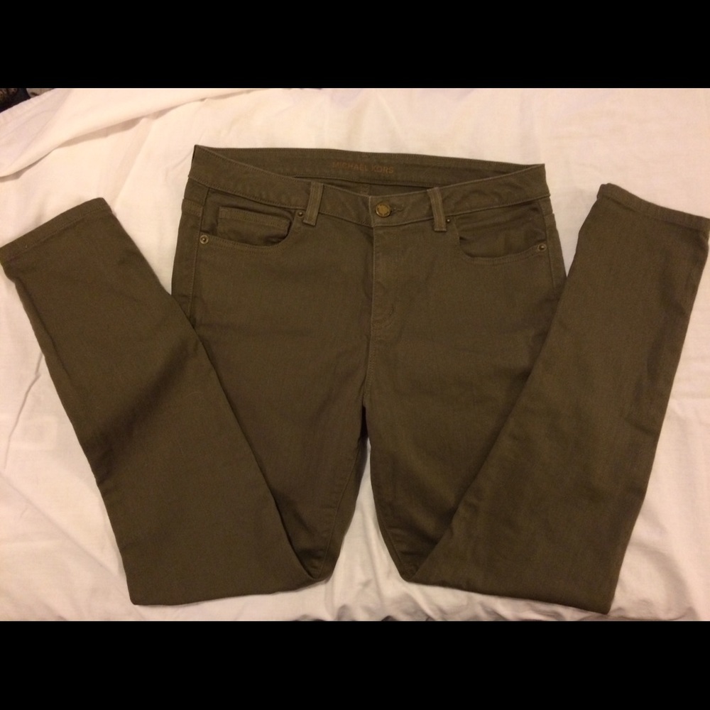 🎄SALE🎄Michael Kors army green denim size 8