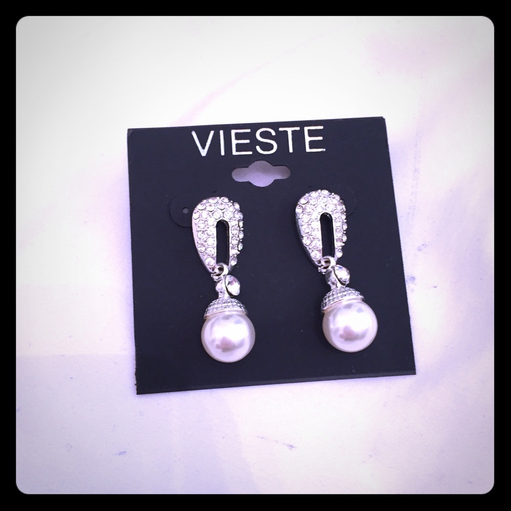 Pearl and rhinestone drop earrings