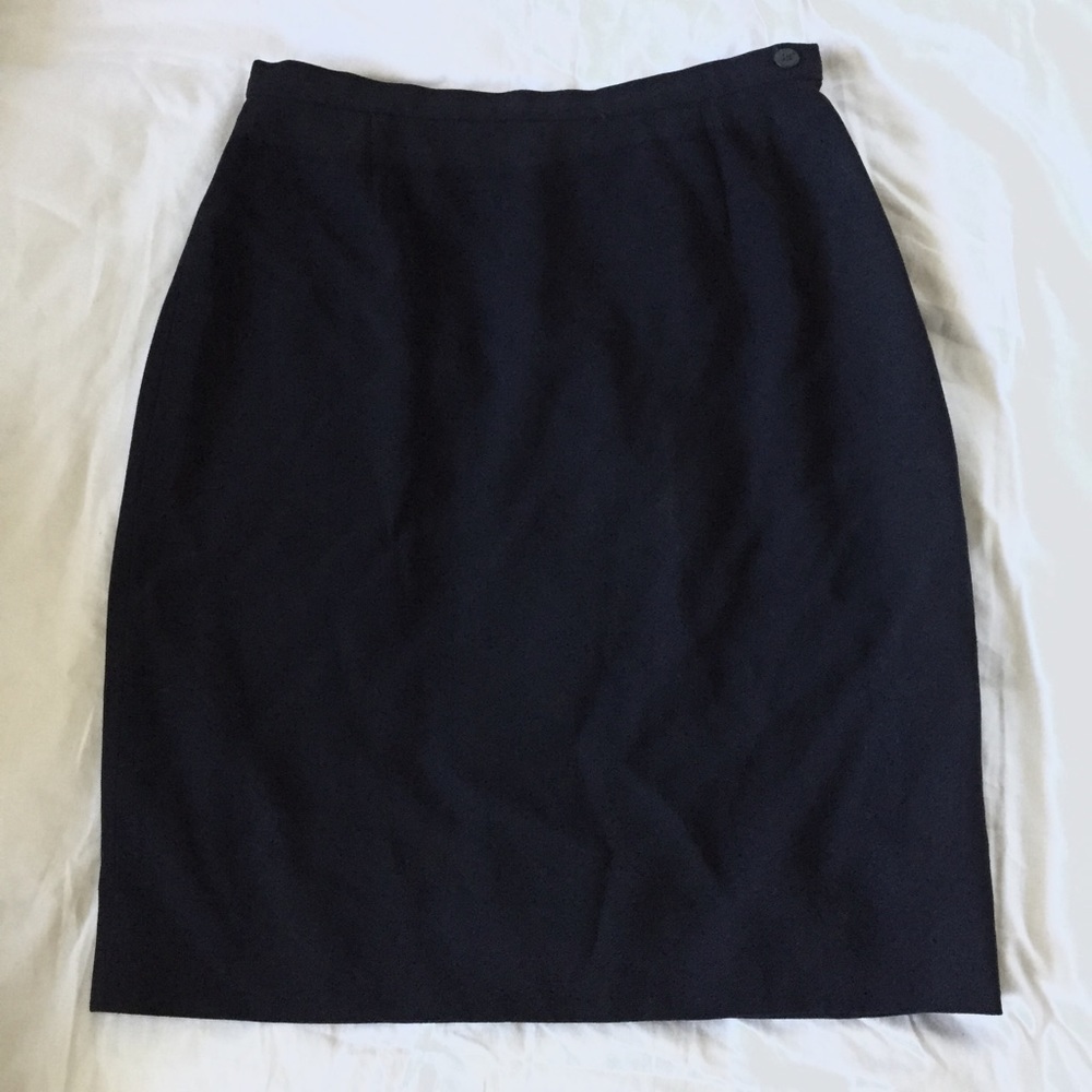 🇮🇹 VINTAGE Giorgio Armani Navy Wool Pencil Skirt