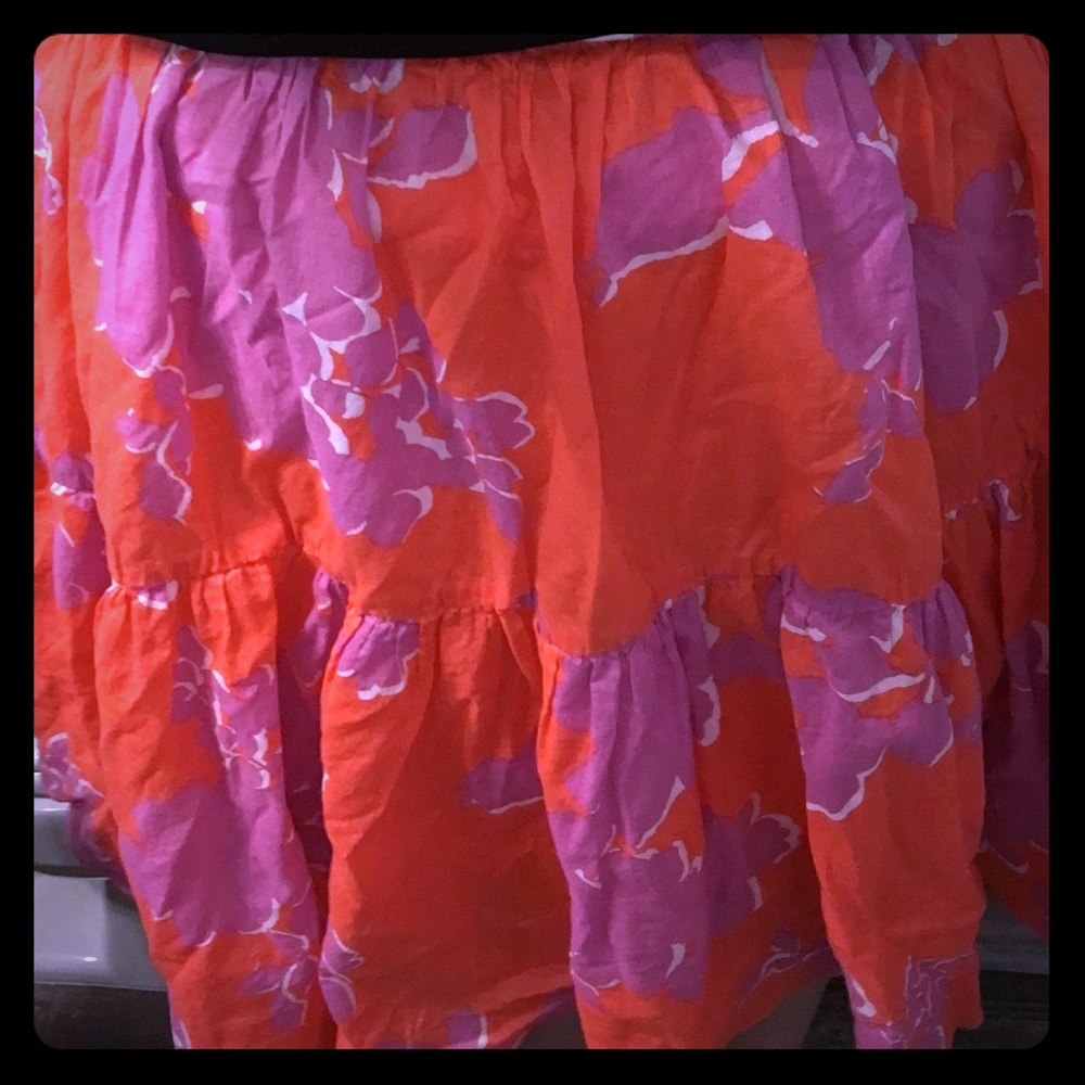 Tropical flared skirt; size medium.