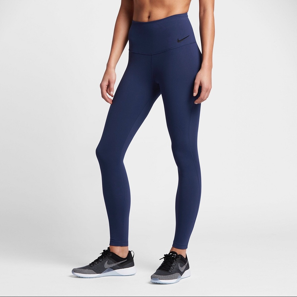 Nike, Navy Blue, High wasted Leggings size Medium