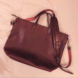 The transport satchel.