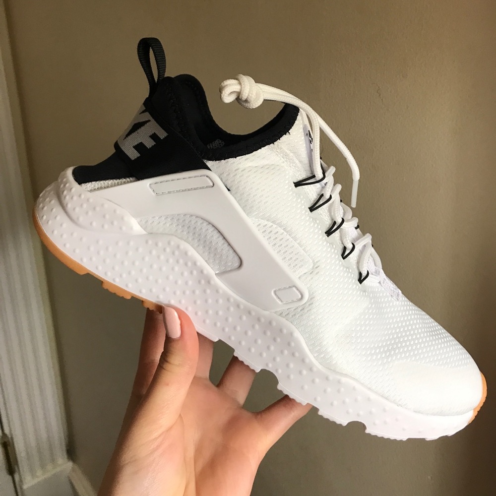 BRAND NEW UNUSED Air Huarache Run Ultra