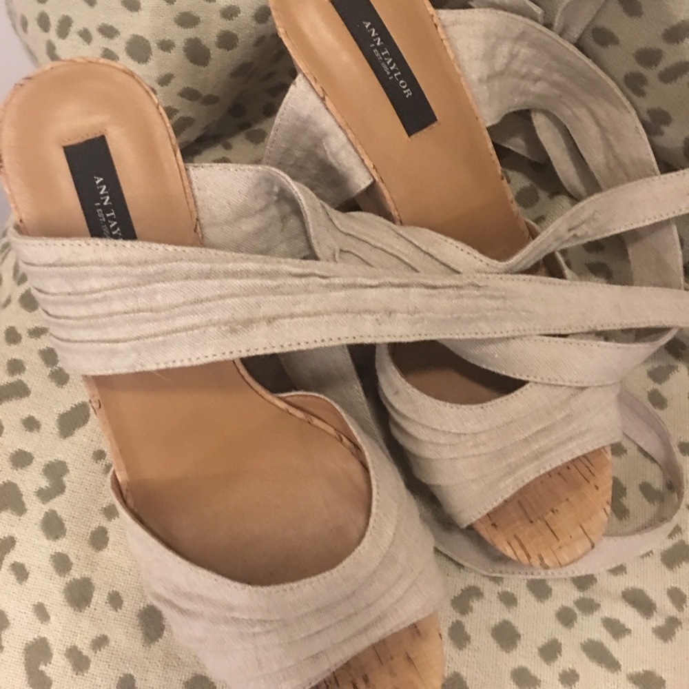 Ann Taylor wedges