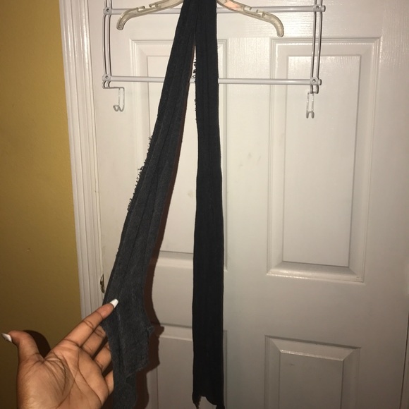 Grey scarf - Picture 1 of 1