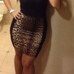 Forever 21 leopard skirt