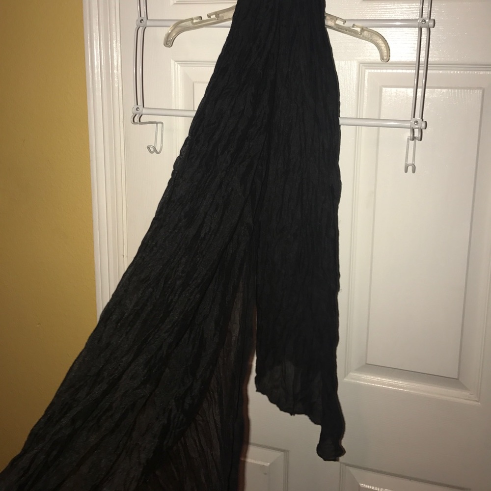 Black scarf