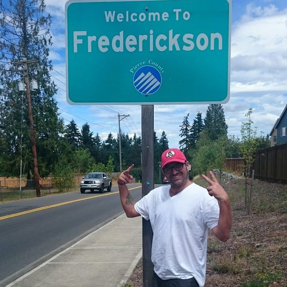 Meet your Posher, Eric - Picture 1 of 1