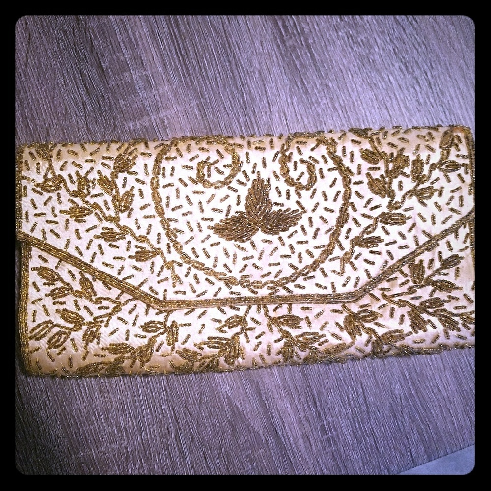 Vintage beaded clutch purse