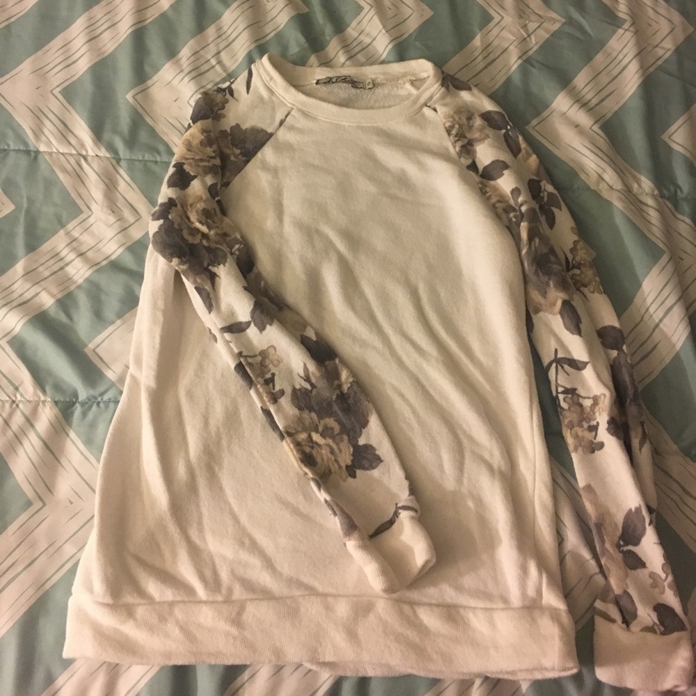 White and Floral crewneck Sweater
