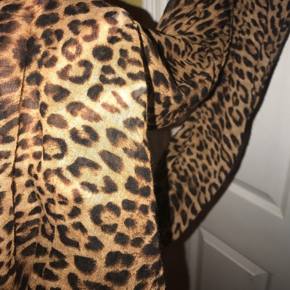 Animal print scarf - Picture 2 of 2