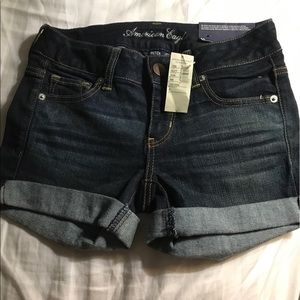 American eagle midi denim shorts !
