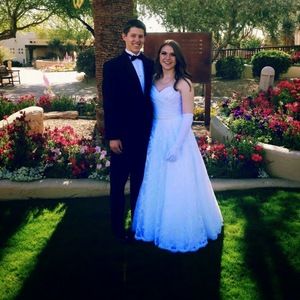 Meet your Posher, Casey